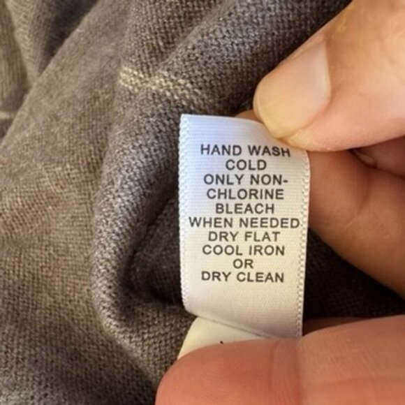 Banana Republic Silk and Cashmere Blend V Neck Gray and Cream Striped Sweater - Picture 6 of 8